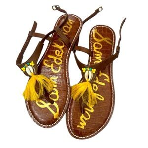 Sam Edelman  sea shell Statement sandals